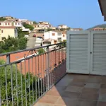 Διαμέρισμα Con Giardino In Contesto Riservato Non Lontana Dal Mare Bel01 Agrustos