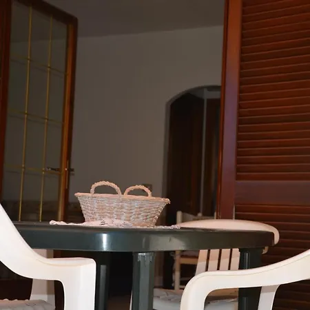 Con Giardino In Contesto Riservato Non Lontana Dal Mare Bel01 Apartmán