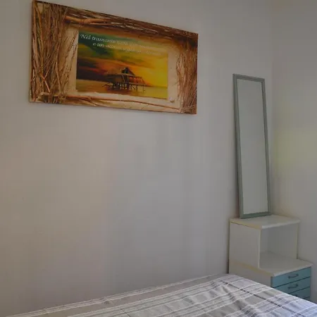 Con Giardino In Contesto Riservato Non Lontana Dal Mare Bel01 Διαμέρισμα *