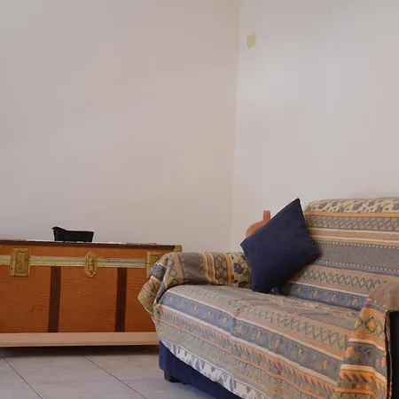 Con Giardino In Contesto Riservato Non Lontana Dal Mare Bel01 Apartament Agrustos