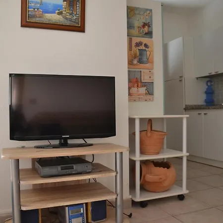 Διαμέρισμα Con Giardino In Contesto Riservato Non Lontana Dal Mare Bel01 Agrustos