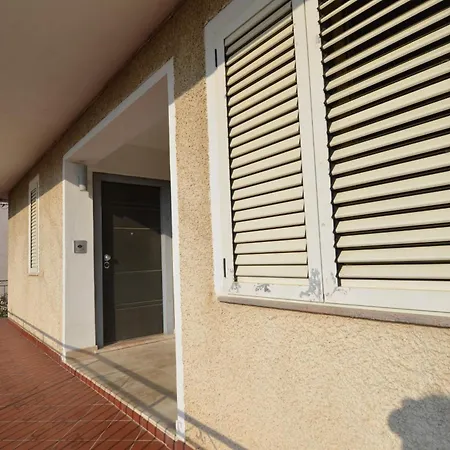 Appartamento Ben Arredato Vicino Al Mare Fta-Bel02 Apartamento